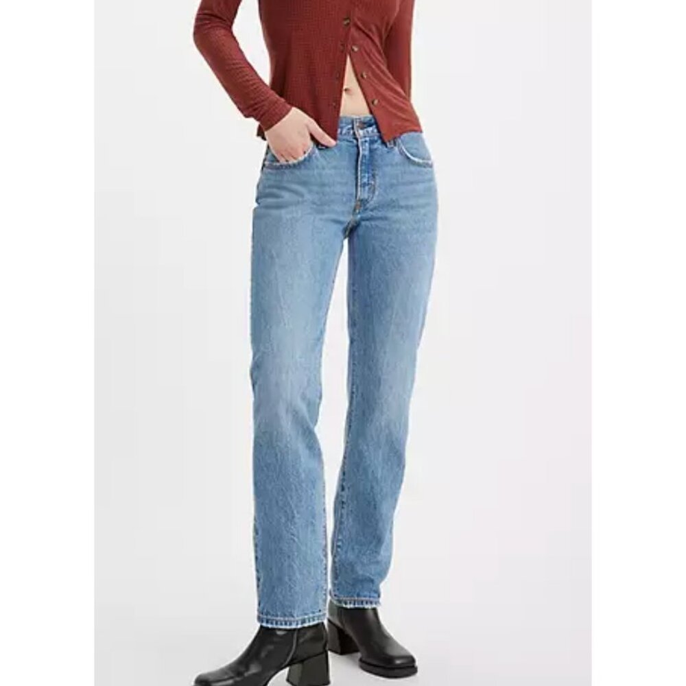 New Levi's 31x31 Premium MIDDY STRAIGHT WOMEN'S JEANS Good Grades  Medium Wash